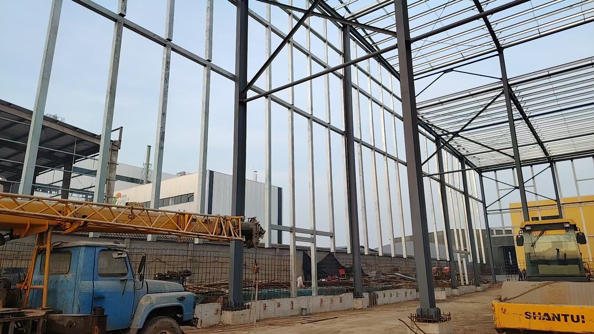 ：#衡水鋼結(jié)構(gòu) #衡水廠房 #深州鋼構(gòu) #鋼結(jié)構(gòu)廠家 #河北鋼構(gòu) #廠房建設