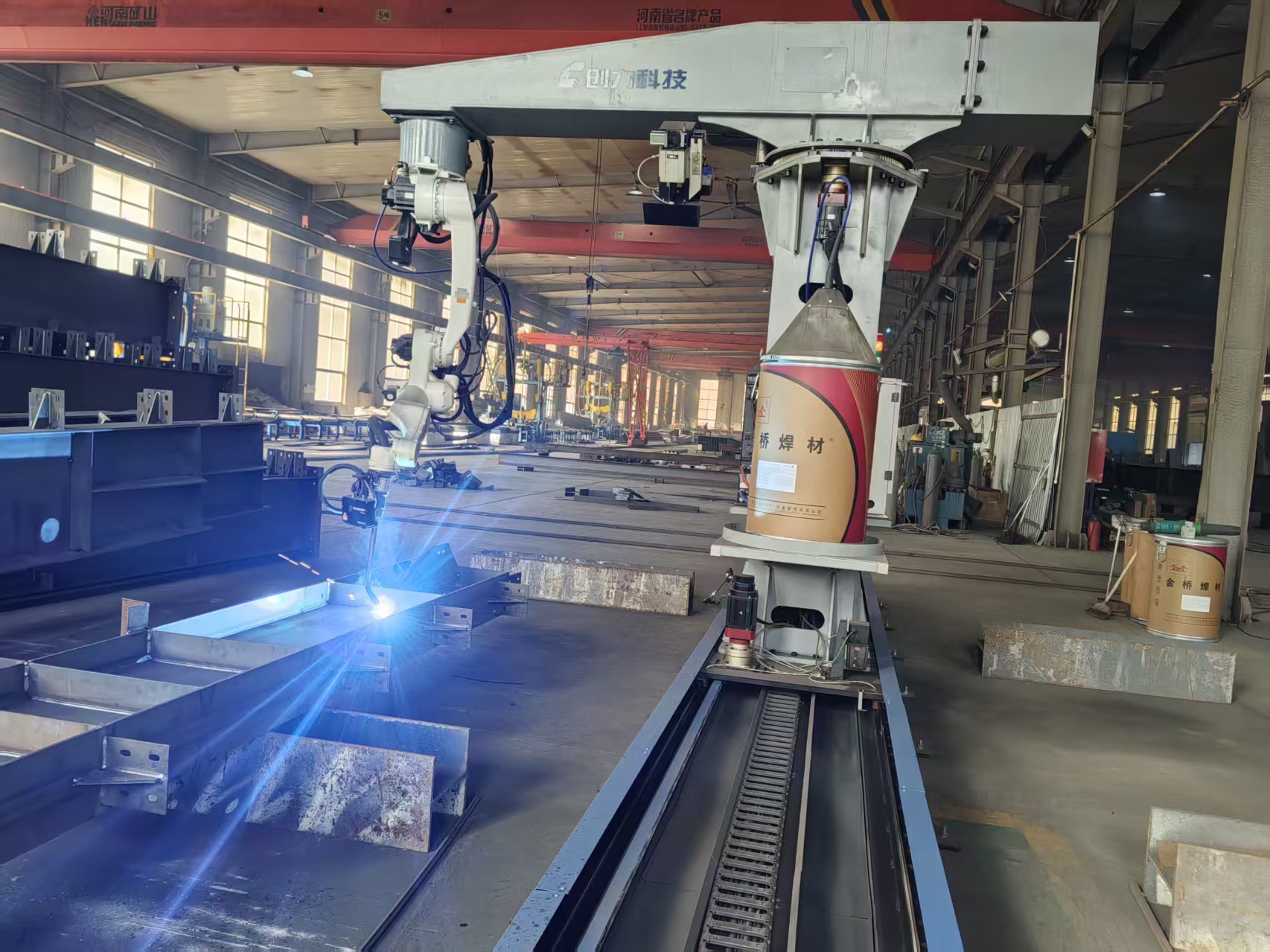 機器人全自動焊接 #衡水鋼結構#衡水廠房#衡水鋼結構廠家#深州金鼎鋼構#衡水鋼構#鋼結構廠房#河北鋼結構#衡水廠房建設#衡水金鼎鋼構